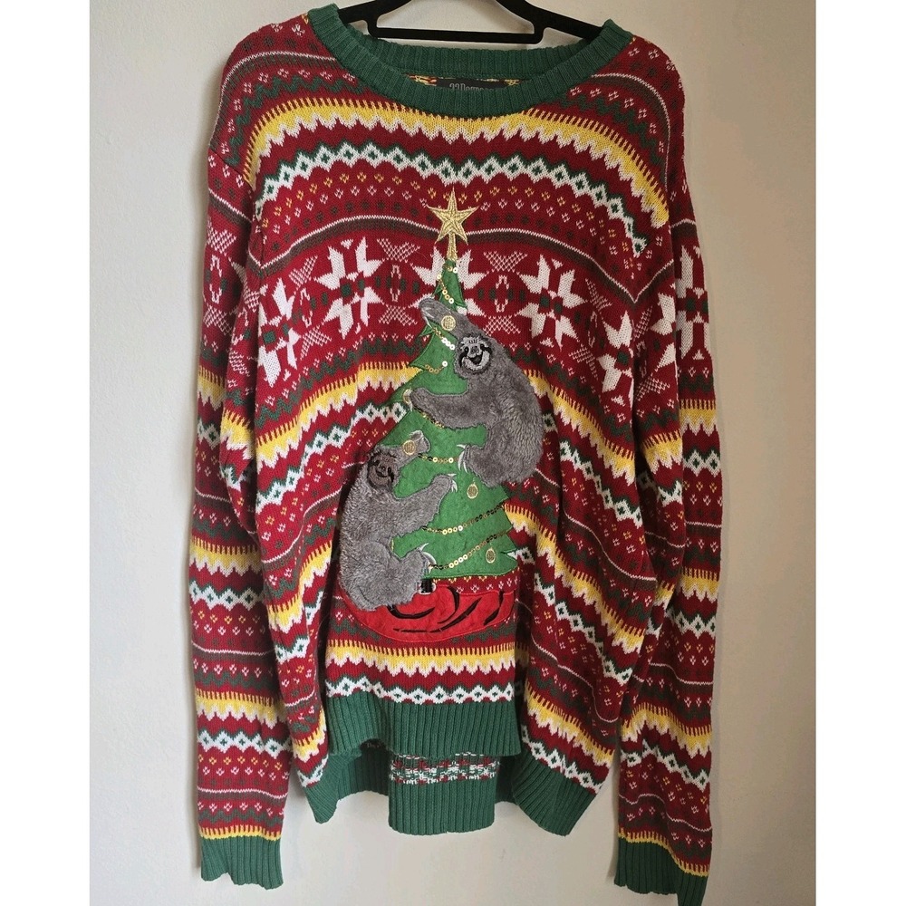 33 Degrees Christmas Sloth Sweater Size Large - Picture 2 of 8